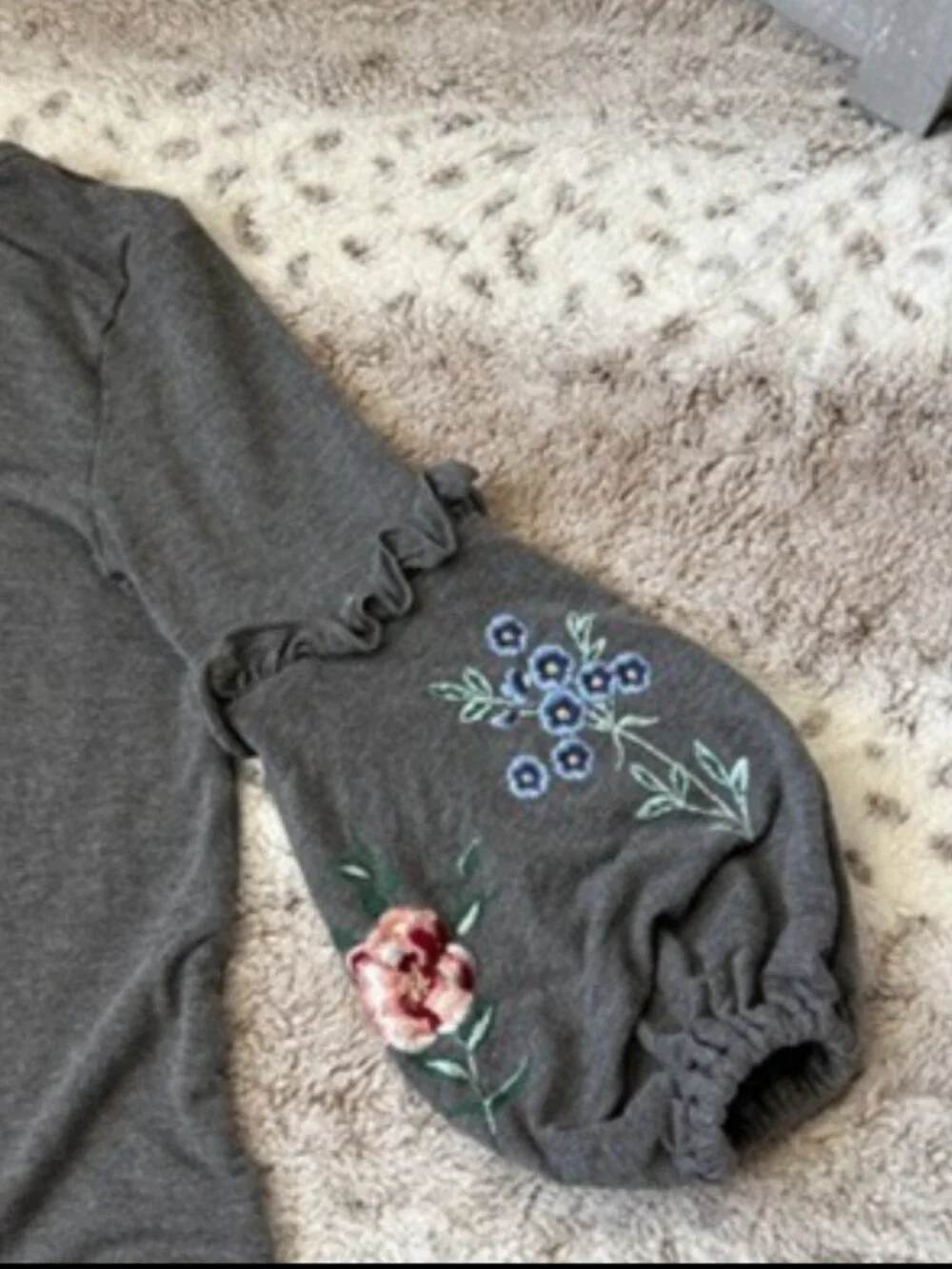 Truly Me gray long sleeve dress girls 5T floral embroidery fiesta girlhoodcore